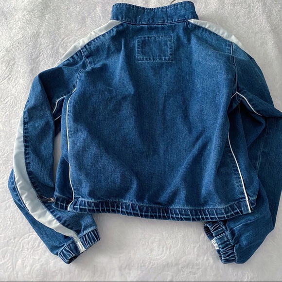 Sold - Picture 10 of 15